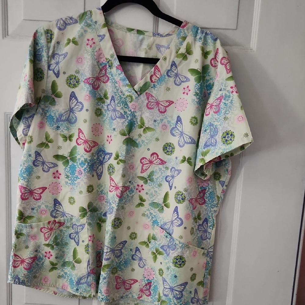 Butterfly Print Scrub Top